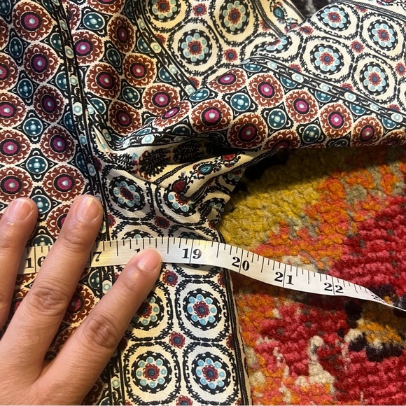 Loft Tiled Tie Back Mock Neck Blouse size S NWT - Picture 5 of 8